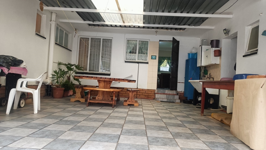 4 Bedroom Property for Sale in Wilkoppies North West